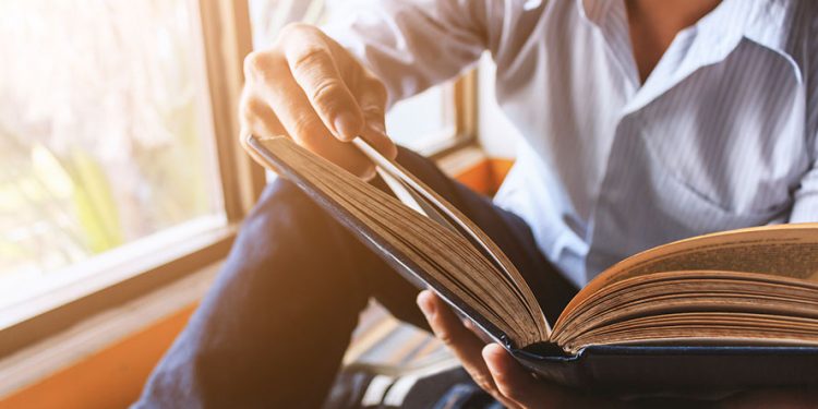 El libro y su perfección para conservar el alma del ser humano