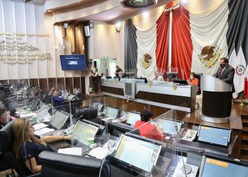 Llaman Diputados a reconsiderar presupuesto federal para educación