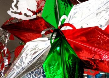 A celebrar las fechas patrias desde casa y sin fiestas ante riesgo por covid