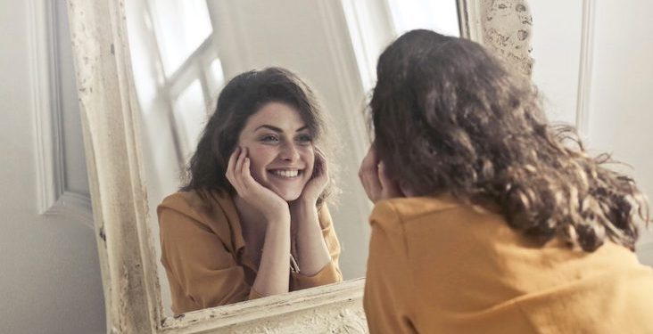 Una persona atractiva suele tener estos 5 comportamientos