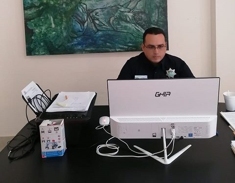 Acciones de capacitación permanente a policías municipales