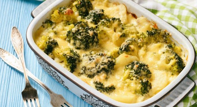 Delicioso brócoli con papa gratinado, ¡Una deliciosa guarnición!