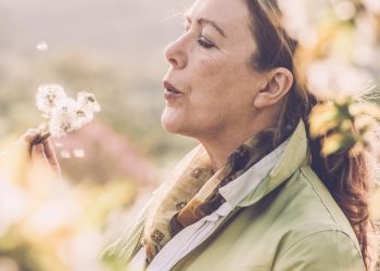 ¿Tienes más de 45 años? necesitas empezar a tomar esta vitamina