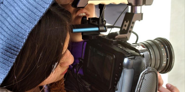 Reconoce Grupo México a joven sonorense ganadora de premio a Mejor Documental Estudiantil