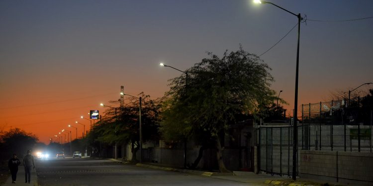 Reparaciones y mantenimiento correctivo y preventivo de alumbrado público en Hermosillo