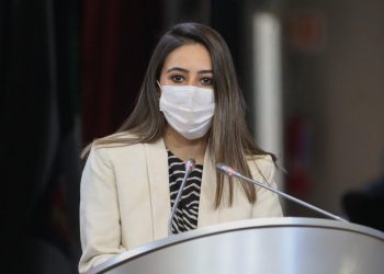 Propone Diputada anticipar vacunación en municipios con altos índices de mortalidad­­