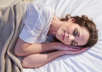 Dormir bien por la noche ayuda a perder peso