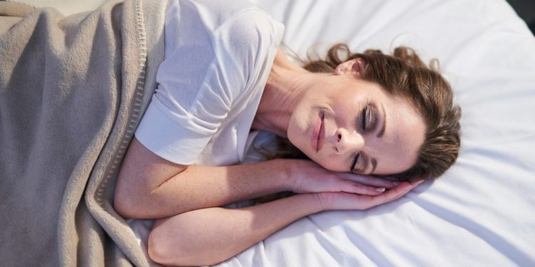 Dormir bien por la noche ayuda a perder peso