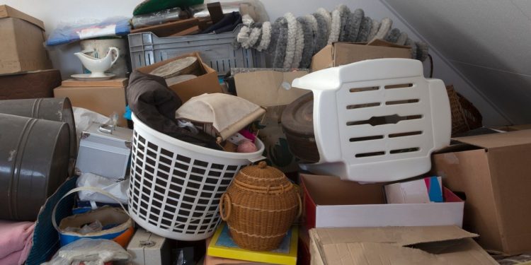 Acumular objetos sin valor por autoabandono… Síndrome de Diógenes