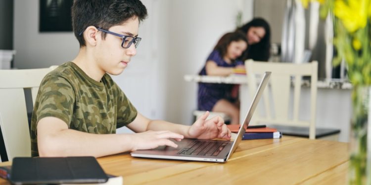 Amplian plazo de Preinscripción en Línea