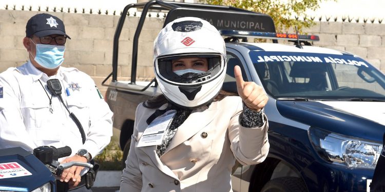 Invierte Ayuntamiento 16 mdp en patrullas, motos y uniformes para Policía Municipal