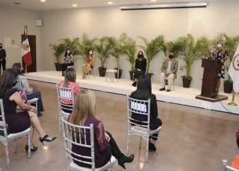 Cada espacio ganado por una mujer es una victoria de todas, porque sabemos trabajar: Gobernadora