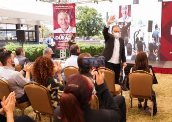 Se reune Alfonso Durazo con empresarios locales y cámaras empresariales 