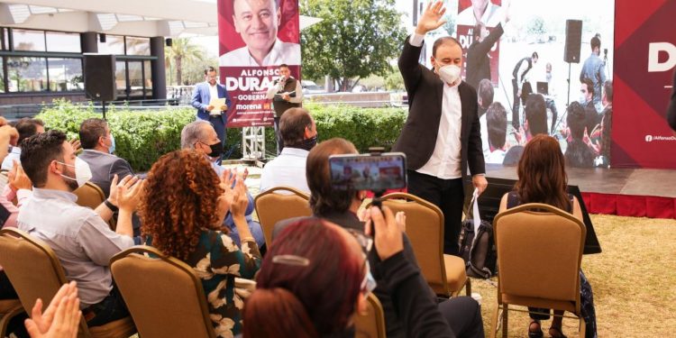 Se reune Alfonso Durazo con empresarios locales y cámaras empresariales 