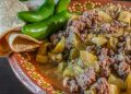 Saludable guisado de carne de res con calabacitas