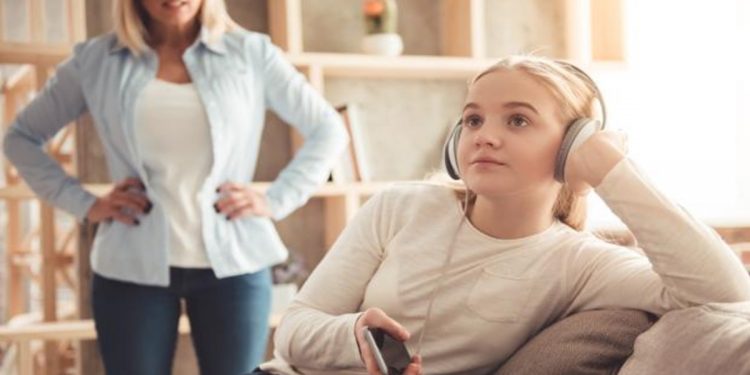 Cómo hacer que nuestros hijos escuchen y den importancia a lo que decimos