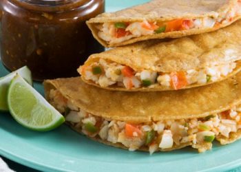 Deliciosas pescadillas de atún a la mexicana