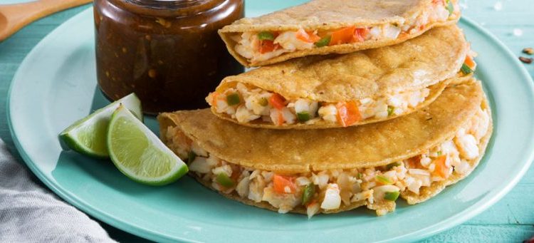 Deliciosas pescadillas de atún a la mexicana