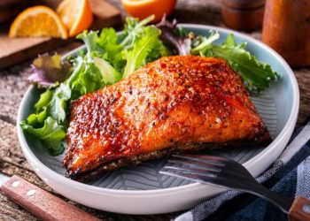 Salmón agridulce a la naranja con jengibre