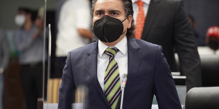 Aprobada Ley de medio ambiente que regula manejo de platicos de un solo uso