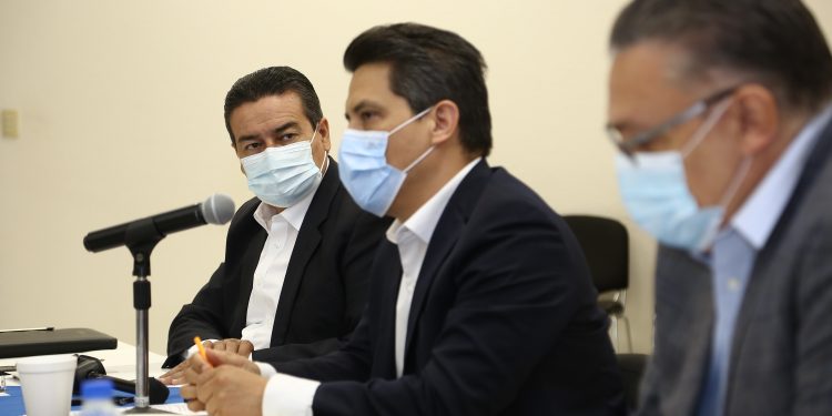 Buscan fortalecen movilidad internacional estudiantil