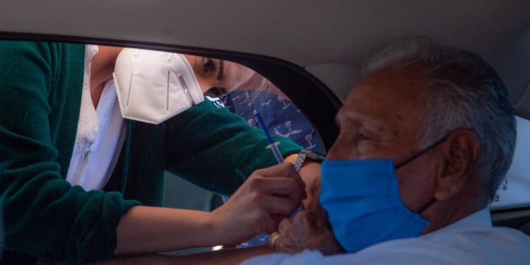 Avance de vacunación en Hermosillo al 58% mientras que en Cajeme y Huatabampo 49%