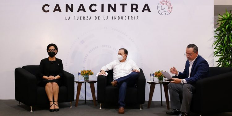 Se reune Alfonso Durazo con empresarios de Canacintra