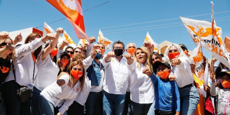 Presente Ricardo Bours en arranques de campaña de Imuris, Magdalena y Santa Ana