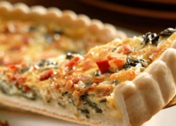 Quiché de espinaca y tocino