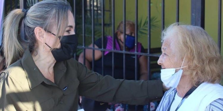 Vamos a legislar por el bienestar de los adultos mayores: Kitty Gutiérrez 