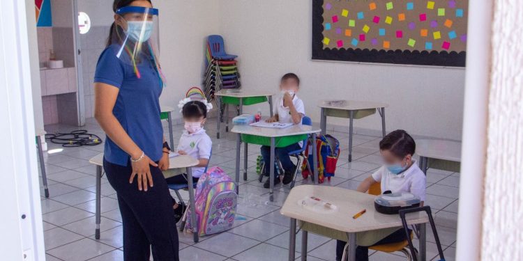 Escuelas que implementan Anticipa Educando Sonora sin casos de COVID-19