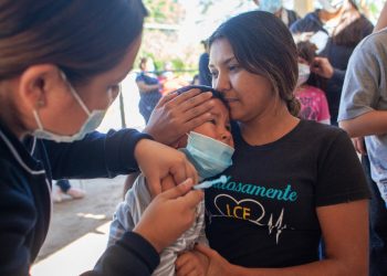 Invitan Salud Sonora a proteger a sus hijos contra sarampión y rubéola
