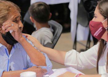 Continuaremos invirtiendo en pavimentación en las colonias: Celida López