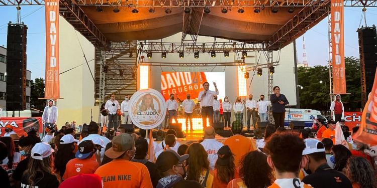 Realiza fórmula naranja cierre de campaña en Hermosillo 