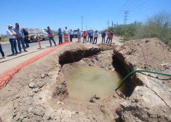 Colaboran CEA y AGUAH en reapertura del Acueducto Independenci