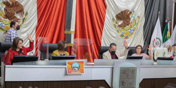 Lanzan exhorto Diputados a titular y delegado estatal de la Secretaría de Bienestar
