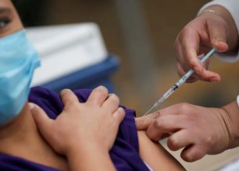 Arrancó vacunación para jóvenes de 18 a 39 años en municipios del noreste de Sonora