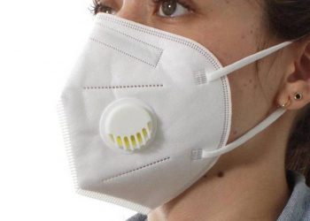 Deben jóvenes ser responsables y cuidarse contra COVID-19