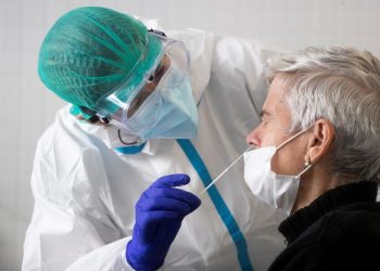 La atención oportuna y seguir recomendaciones médicas es vital para superar al COVID-19