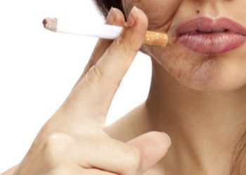 ¿Cómo el estilo de vida afecta la apariencia de tu rostro?