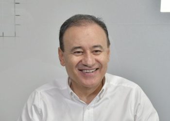 Debe cultura llevarse a las colonias: Alfonso Durazo