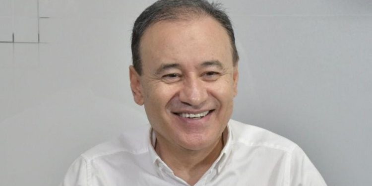 Debe cultura llevarse a las colonias: Alfonso Durazo