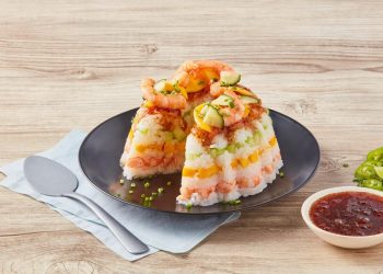 Rosca de sushi con salsa de piña