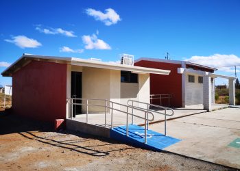 La infraestructura educativa del norte de Sonora se beneficia al aplicar una inversión de 188 millones de pesos