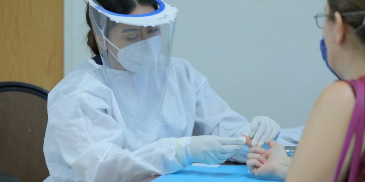 Personas con diabetes y otras comorbilidades tienen más riesgos al contagiarse de Covid