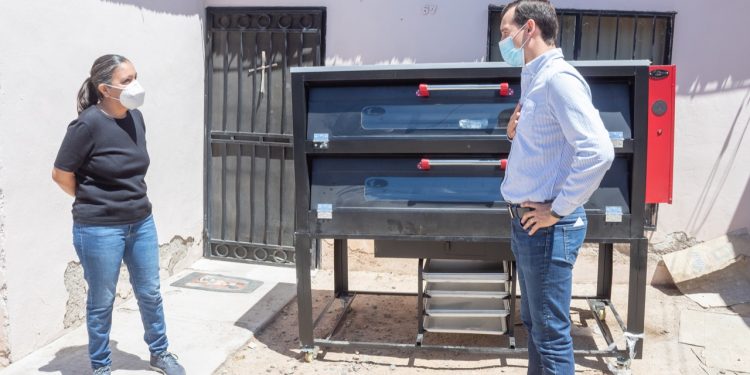 Apoyan a familias sonorenses con entrega de proyectos productivos