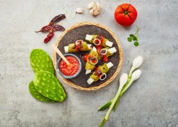 Rollitos de Nopal y Panela