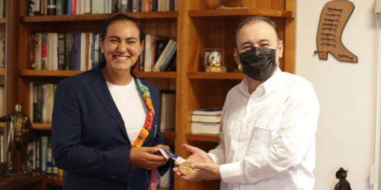 Vamos a apoyar decididamente a las y los deportistas sonorenses: Alfonso Durazo