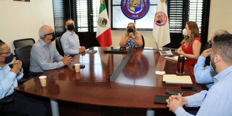 Promovemos la vinculación con sectores productivos: Rectora Rita Plancarte