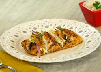 Pechuga rellena con champiñones y serrano